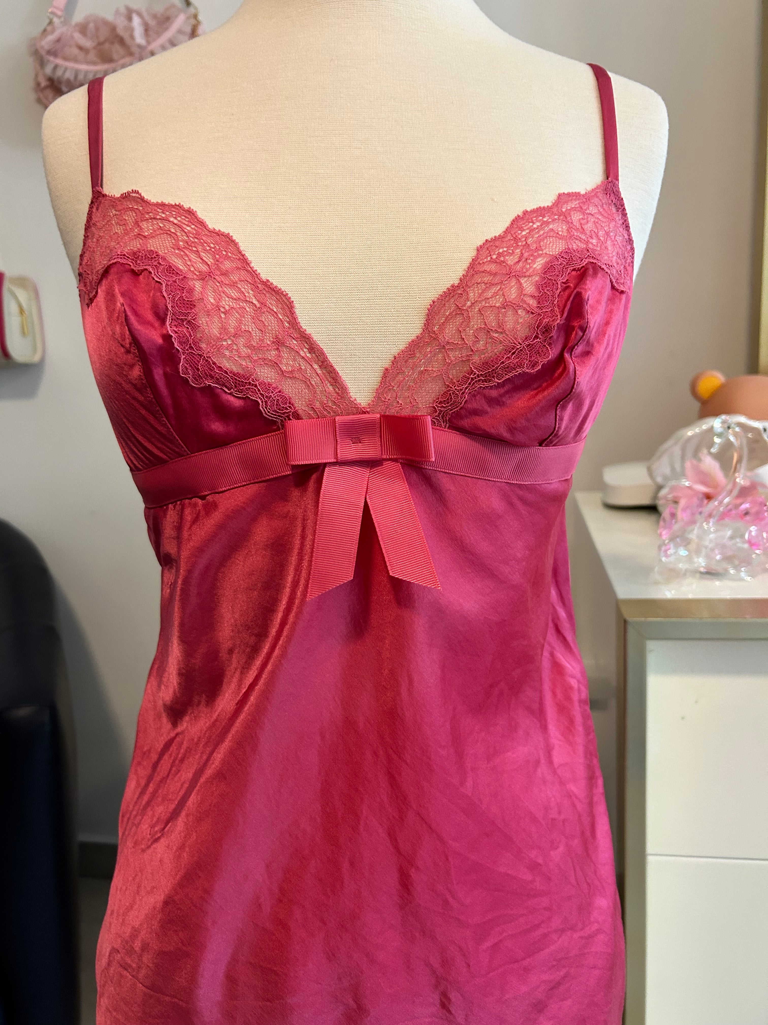 Victorias Secret Very Sexy Bow Lace Top-S