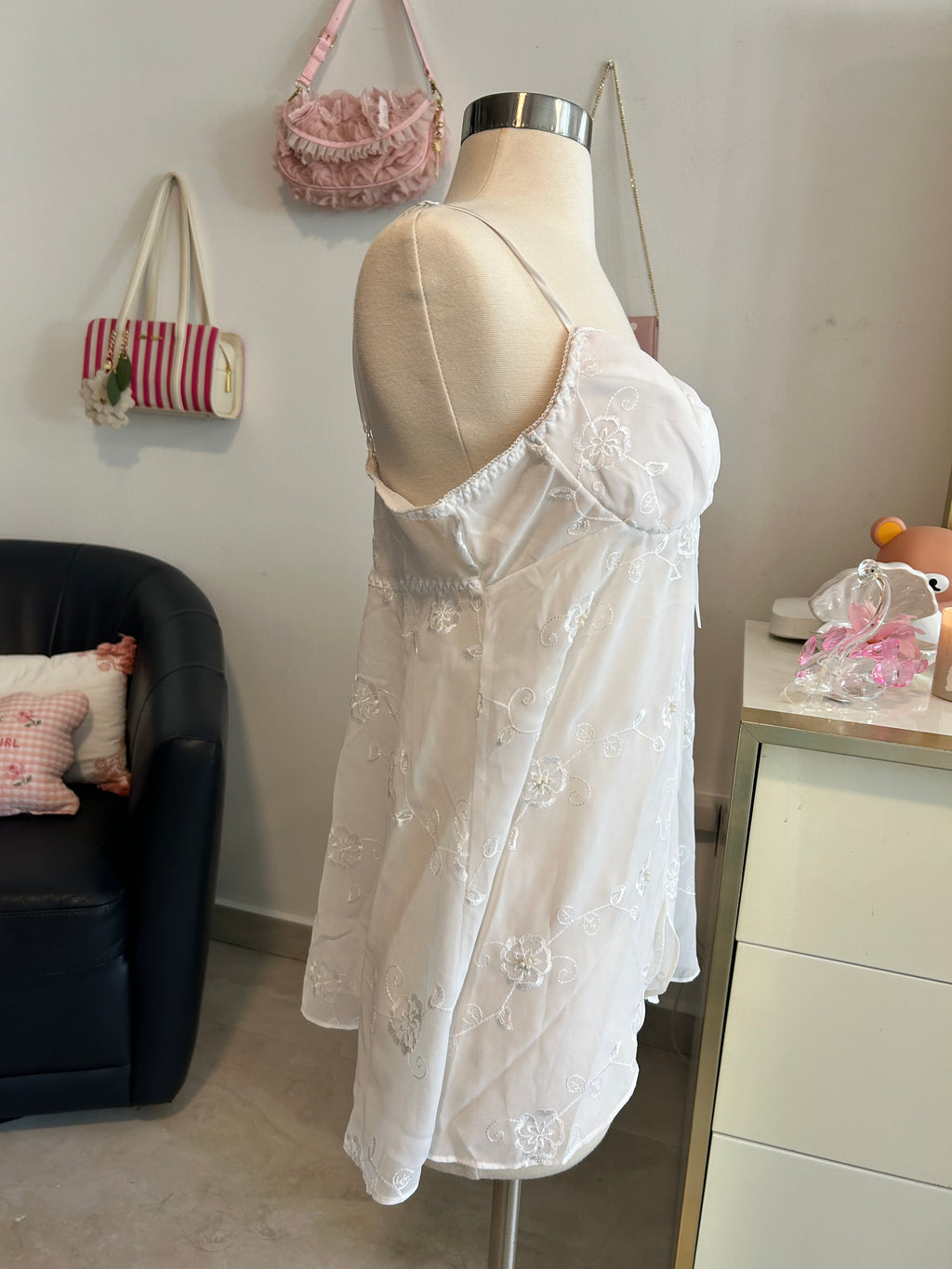 Cinema Etoile Embroidered Babydoll-L