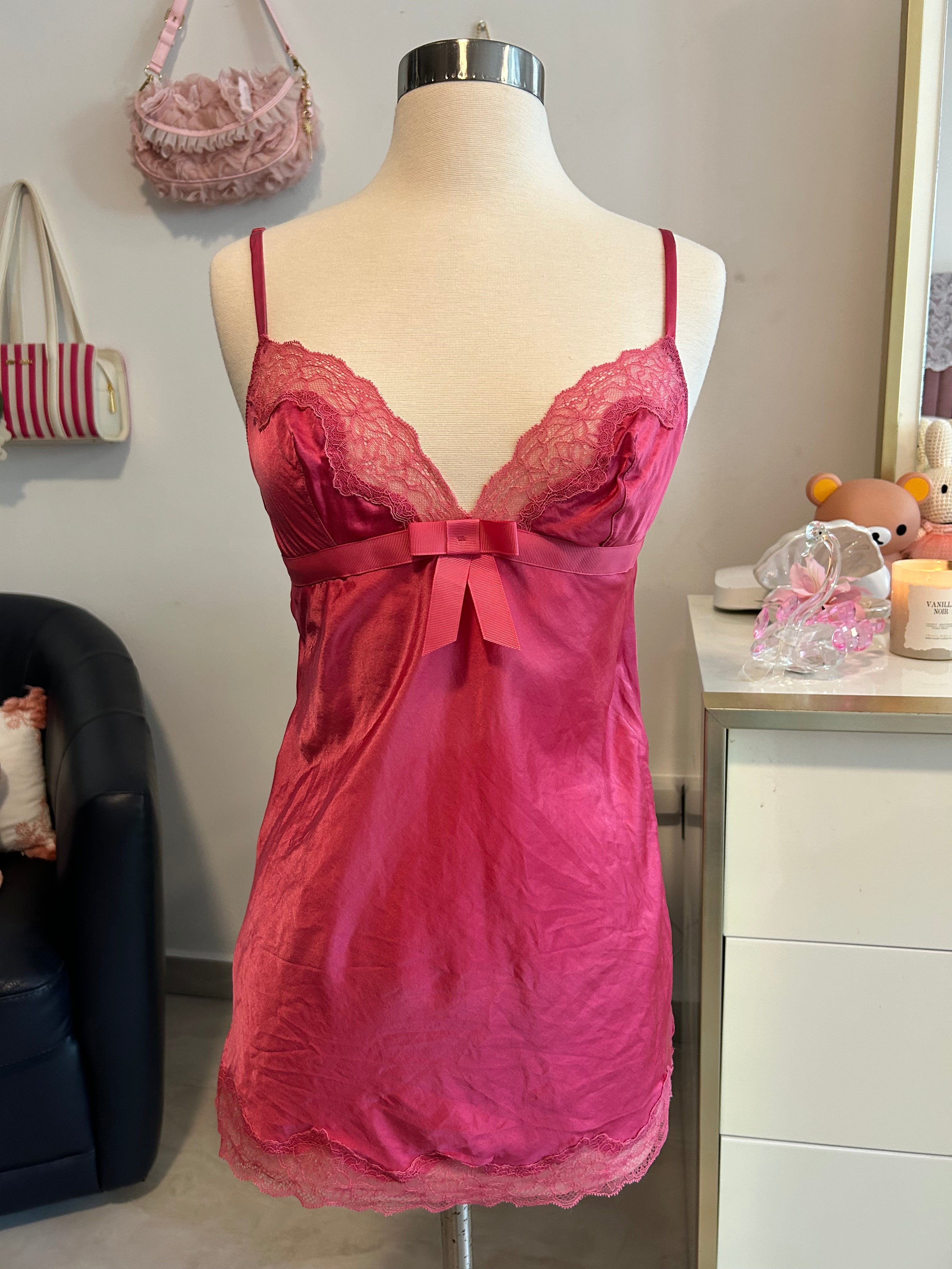 Victorias Secret Very Sexy Bow Lace Top-S