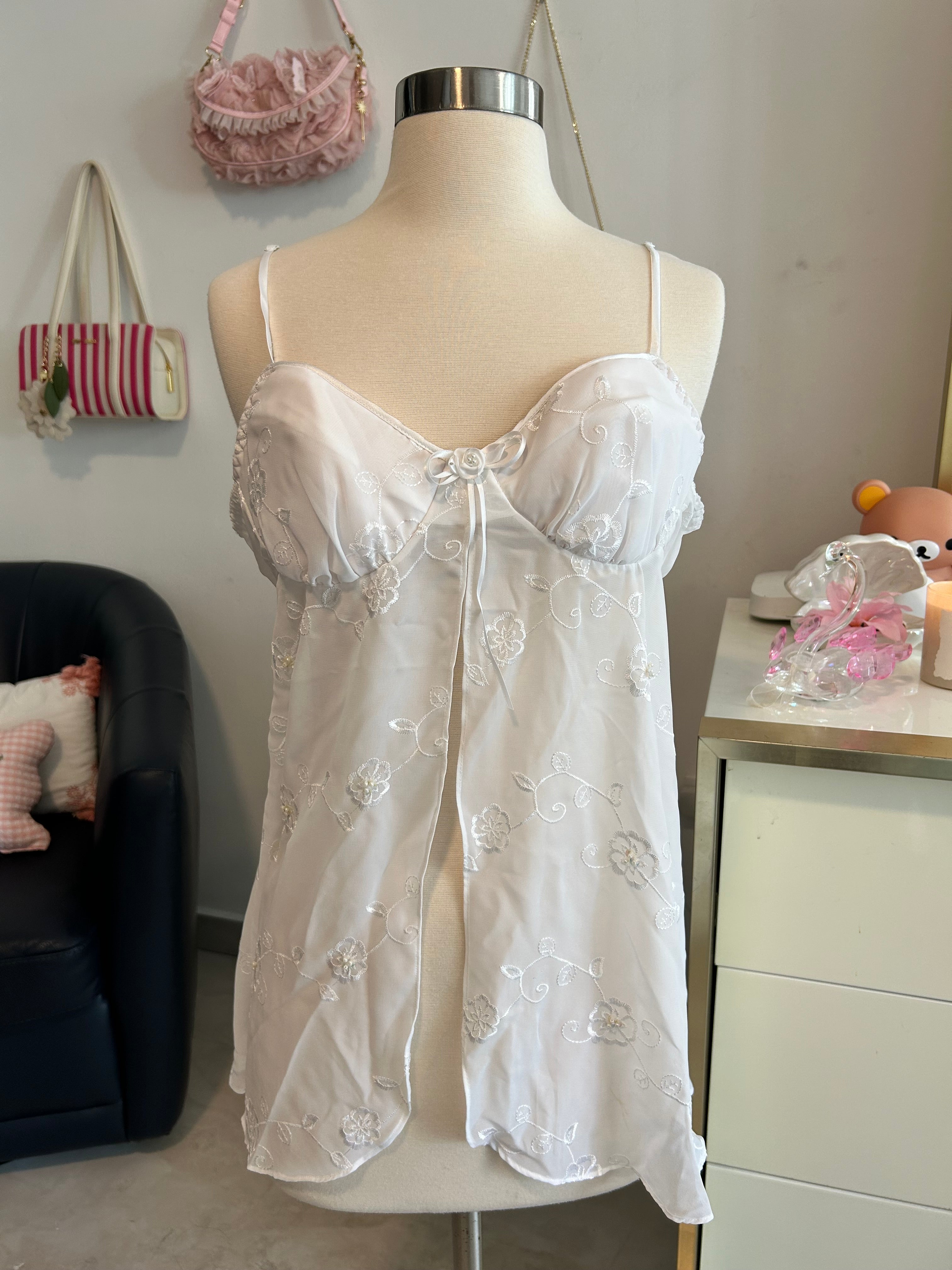 Cinema Etoile Embroidered Babydoll-L