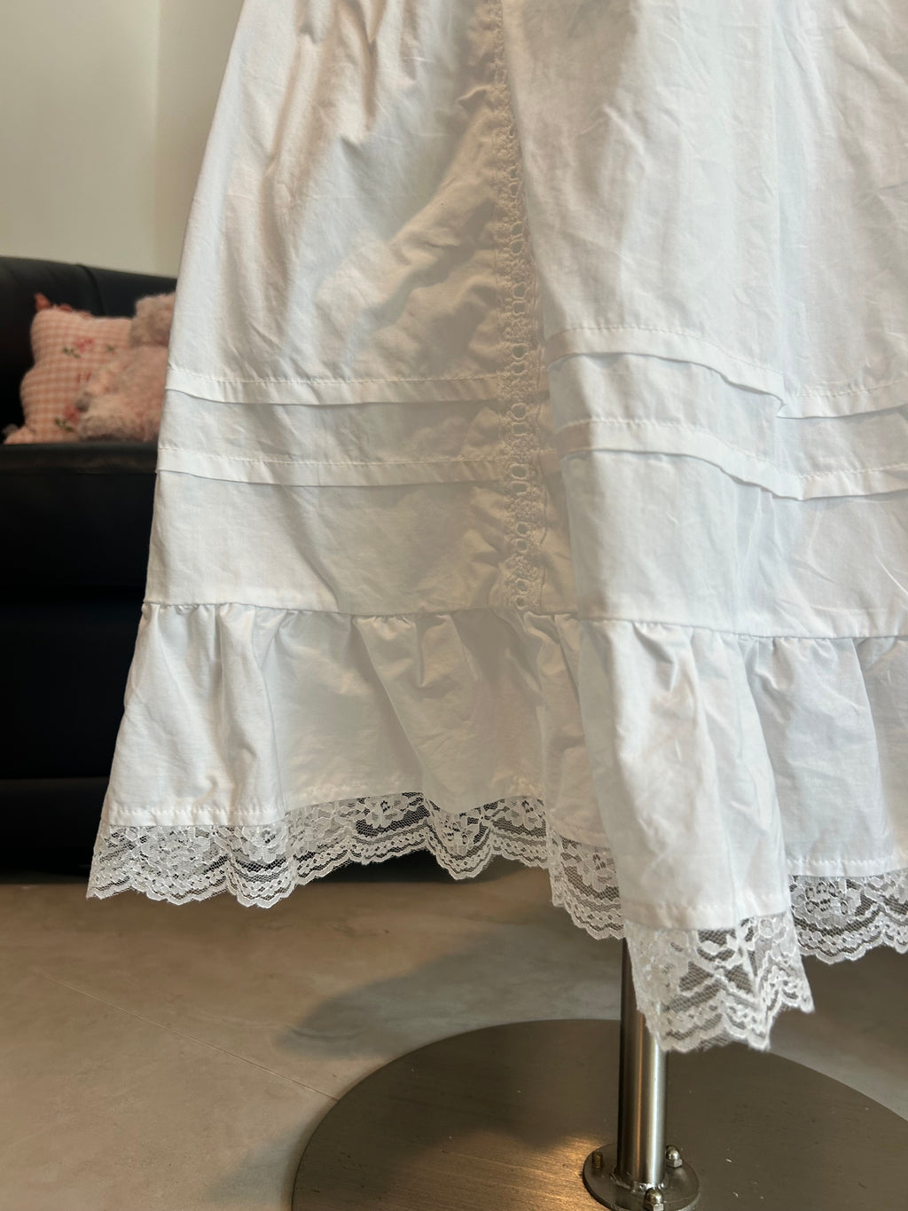 Cider Cotton Lace Midi Skirt-M