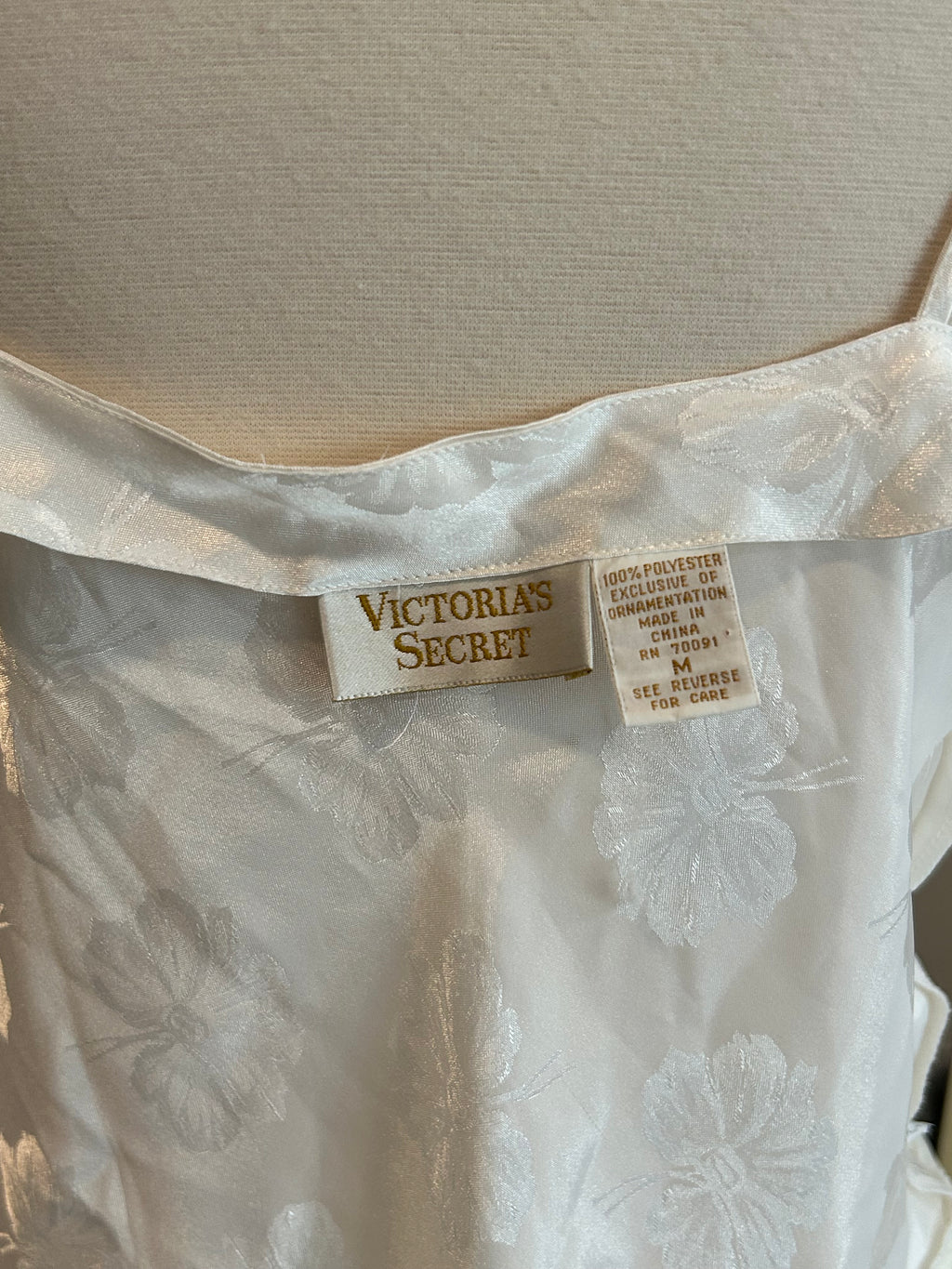 Gold Label Victoria’s Secret Satin Teddy-M-L